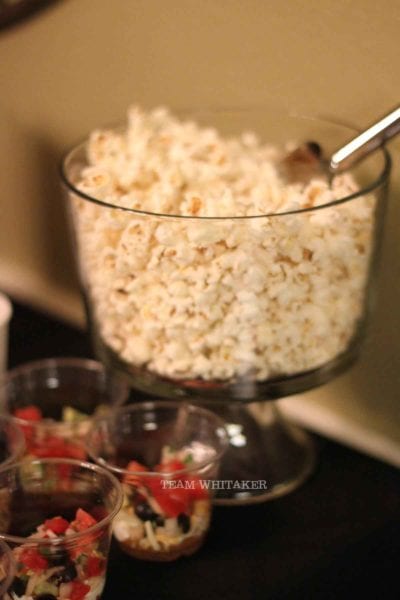 Planning a poker birthday party for your teenage son? From game ideas to inexpensive party favors, great appetizers to simple DIY decor, this party has it all! What happens here, stays here, right?!